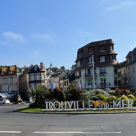 Hauteurs De Trouville - Studio Avec Terrasse Au Calme Exterior photo